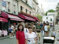 1992081056B Darrel-Betty-Darla Hagberg - France Vacation : Darla Hagberg