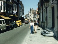 1985086084